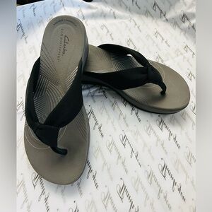 Clarks Cloudsteppers Black and Gray washable Sandals
